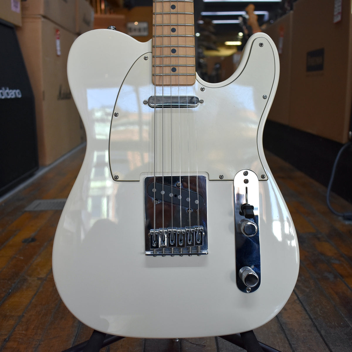 Fender Telecaster Mexico ホワイト ストラップ付き Fender Mexico Standard Telecaster Electric Guitar 2007 Arctic