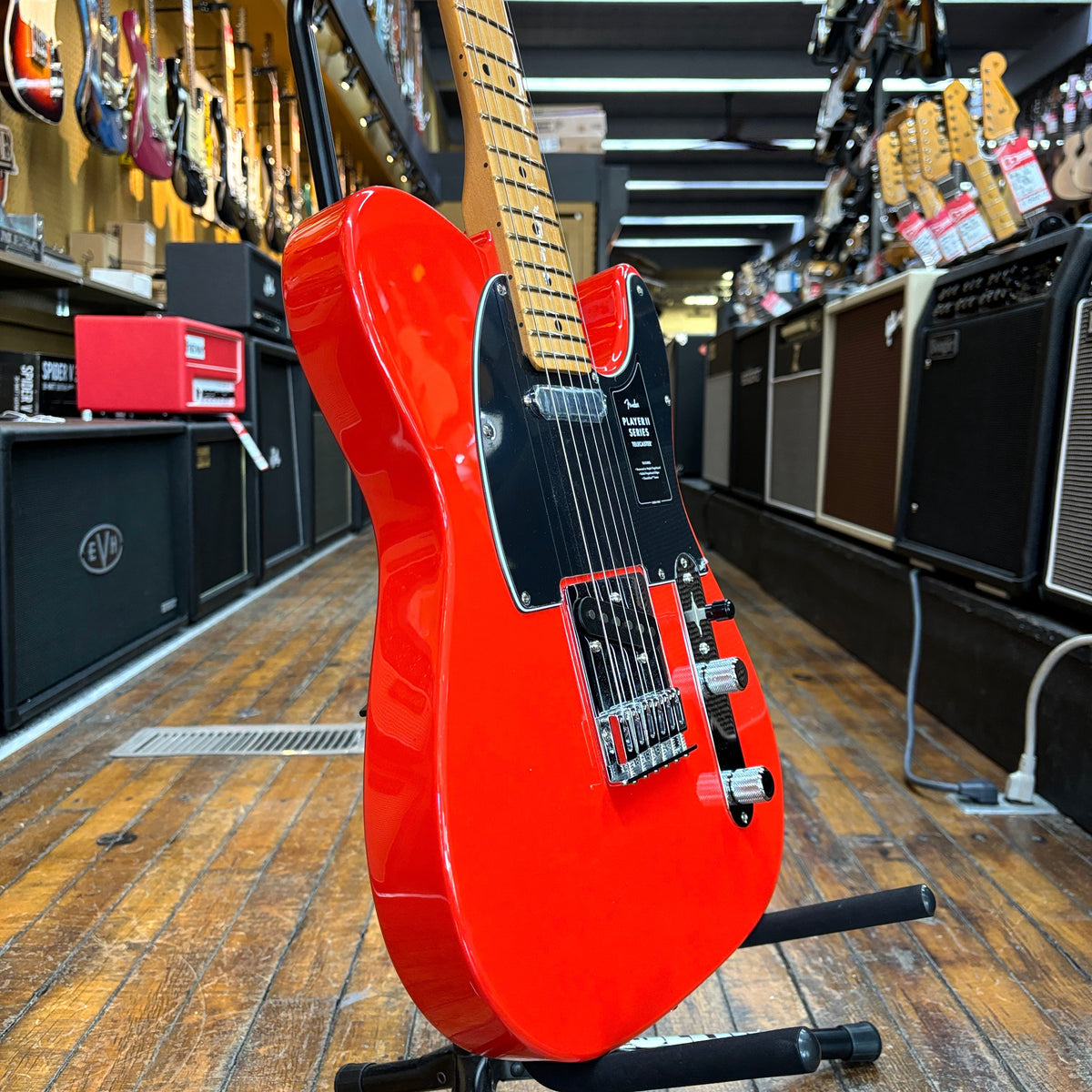 Fender Player II Telecaster Coral Red w/Maple Fingerboard – Music