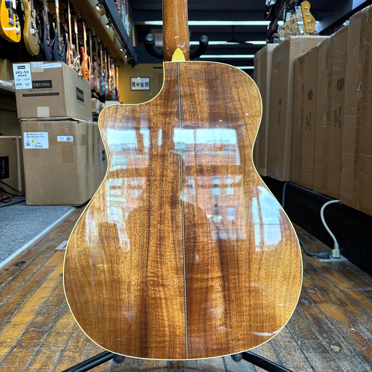 ギター Fender custom shop Koa auditoriumclassic 8th Street Music - Fender Pro Custom Shop Classic Koa