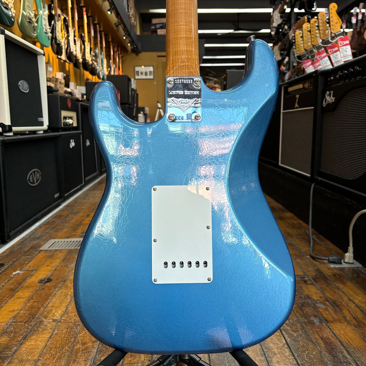 Fender Custom Shop Limited Edition Roasted '65 Stratocaster DLX