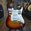 Fender Vintera III Late '60s Stratocaster 3-Color Sunburst w/Padded Gig Bag