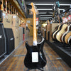 Fender Vintera III Early '60s Stratocaster Black w/Padded Gig Bag