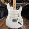 Fender Player Stratocaster 2021 Polar White w/Maple Fingerboard, Hard Case