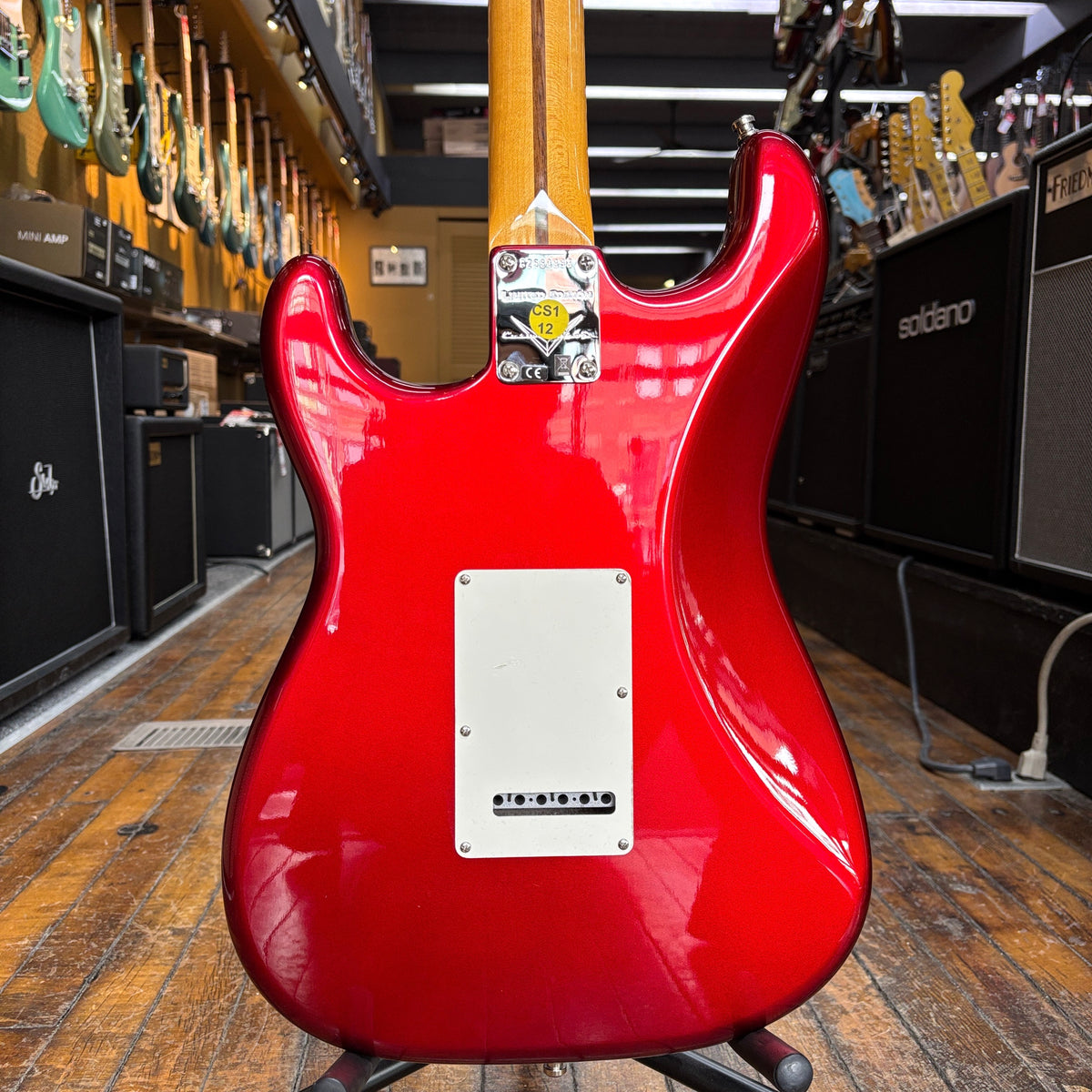 Fender Custom Shop NAMM Limited Edition American Custom Deluxe Stratoc ...