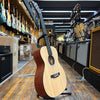 Martin Junior Series 000Jr-10 Auditorium Acoustic Guitar w/Padded Gig Bag