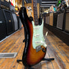 Fender American Vintage (AVRI) '62 Stratocaster 2005 3-Color Sunburst w/Fender Molded Hard Case