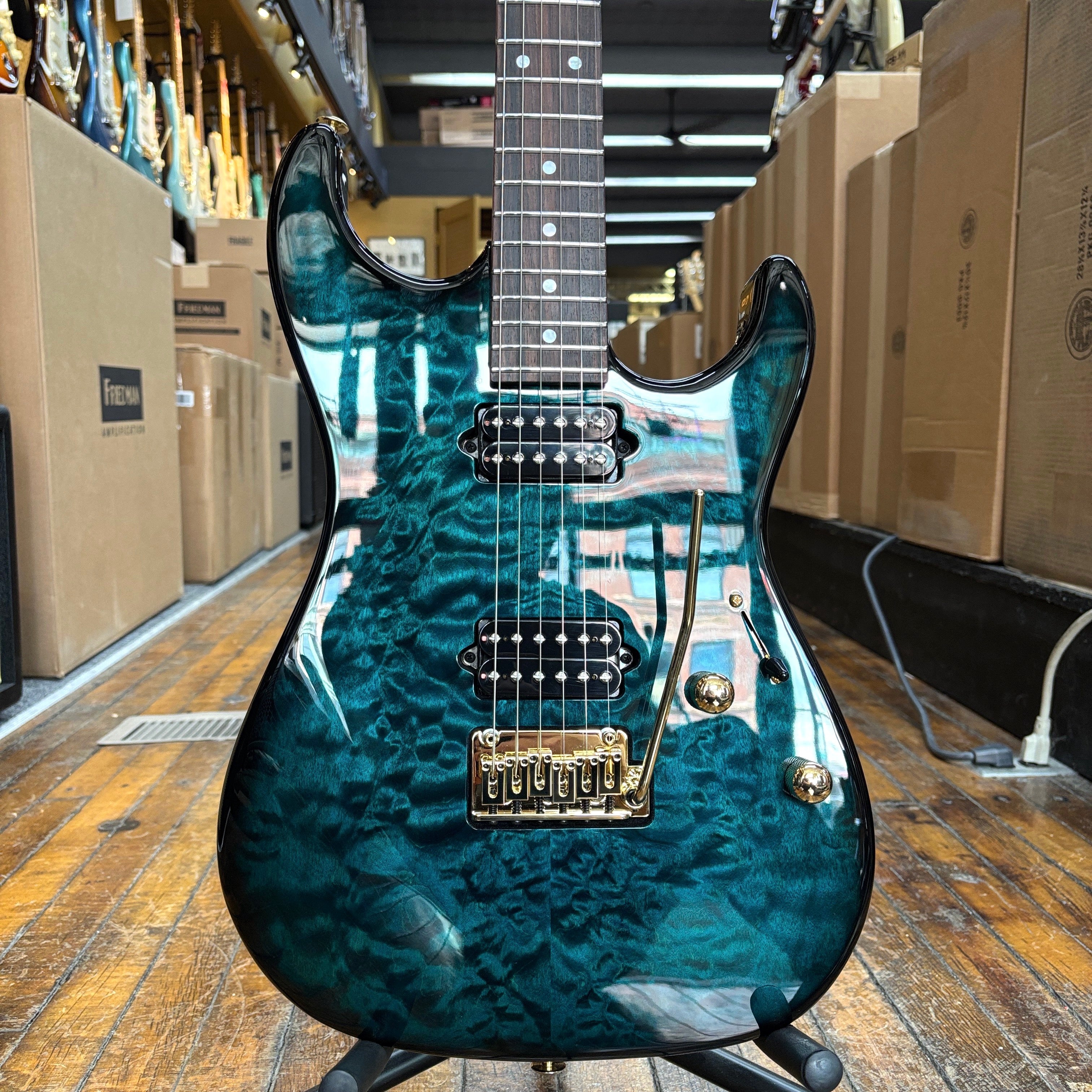 Electric Guitars – Tagged 