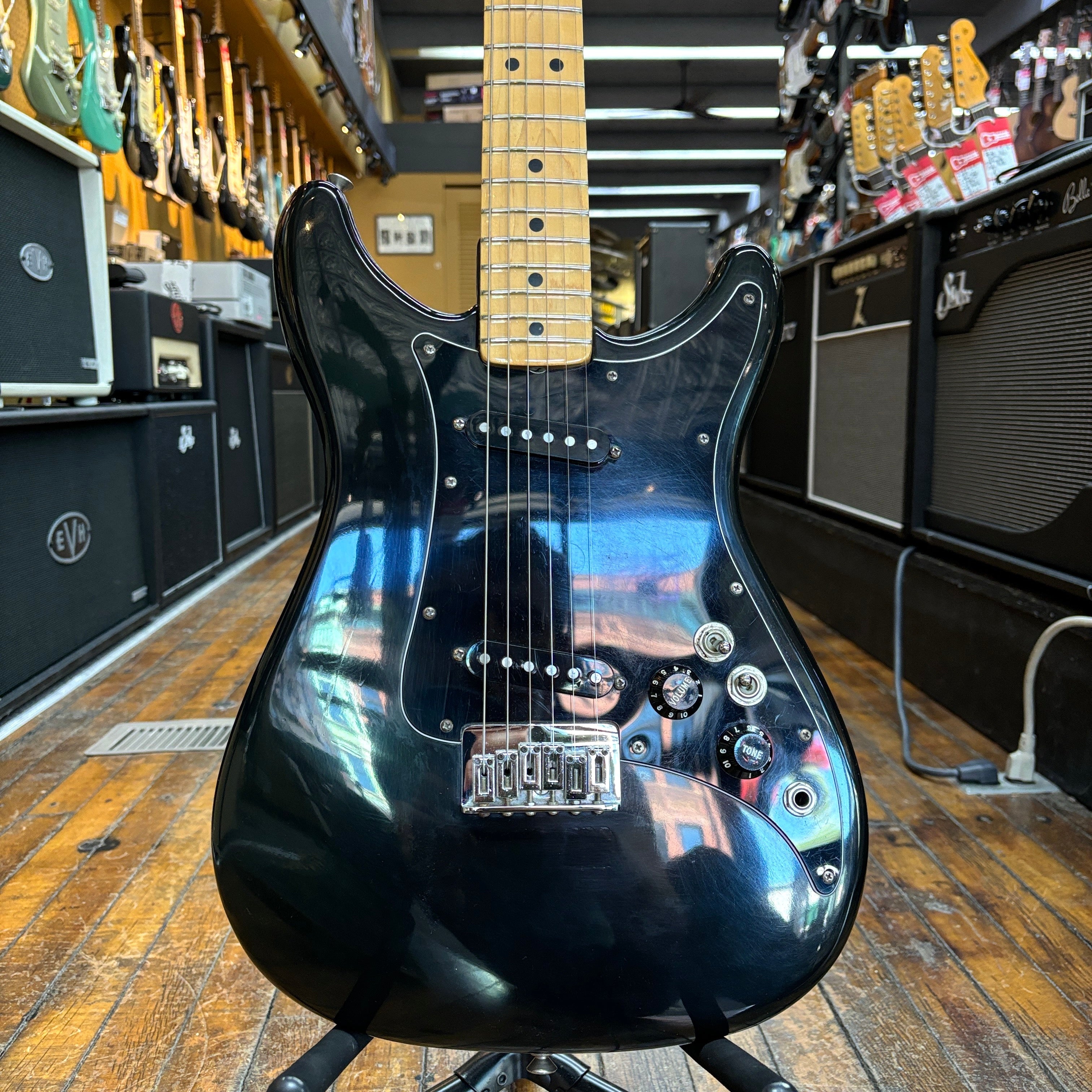 Fender Lead II Electric Guitar 1980 Black w/Original Hard Case