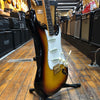 Fender Custom Shop Limited Edition '65 Stratocaster Deluxe Closet Classic Electric Guitar 3-Color Sunburst w/Hard Case