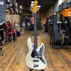 Fender American Professional II Jazz Bass Olympic White w/Rosewood Fingerboard, Hard Case